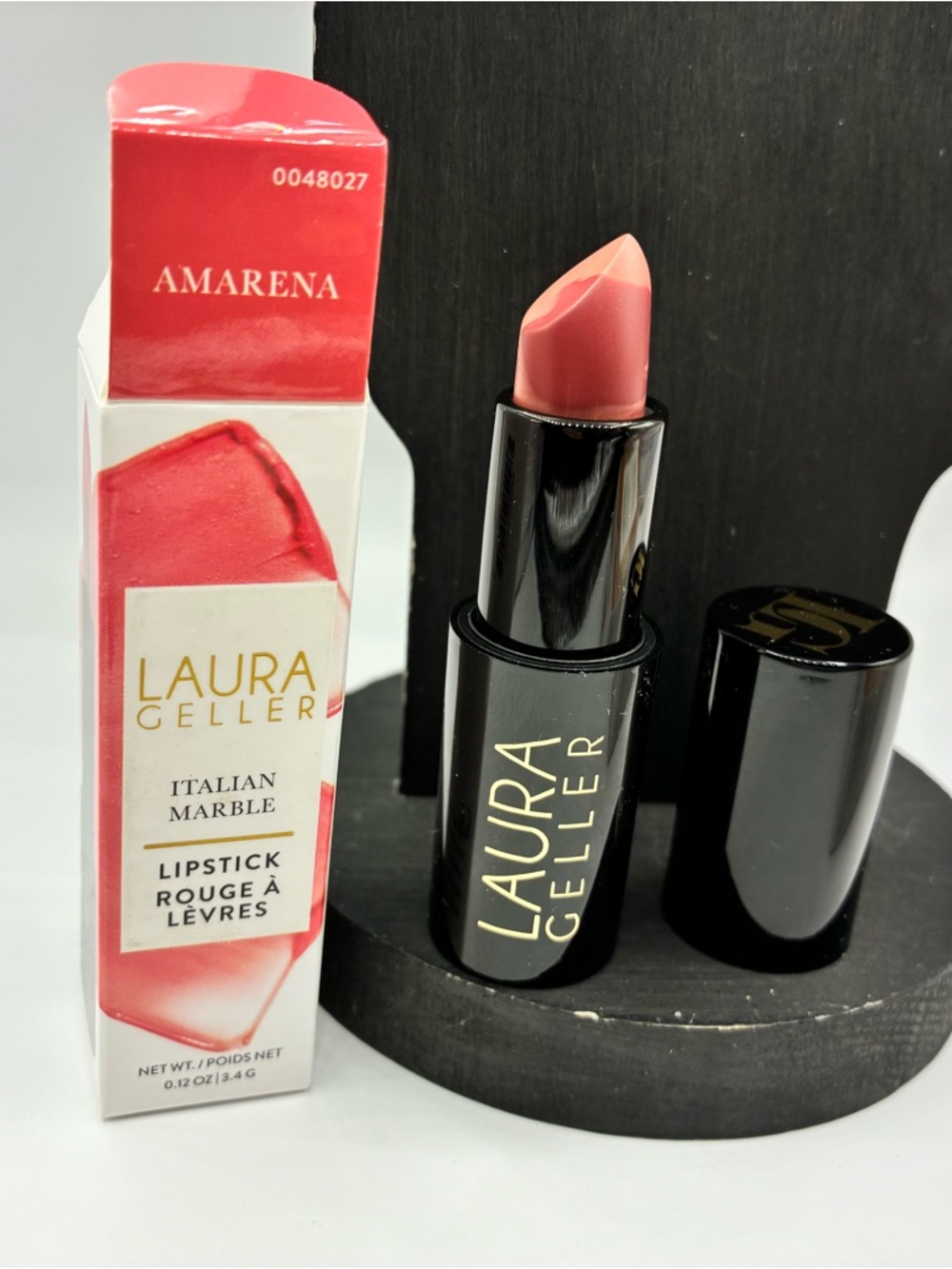 Laura Geller Foundation & Lipstick - Picture 2 of 3